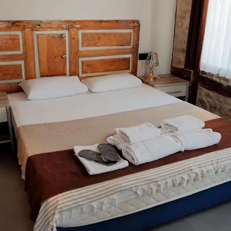 Hotel de apartamente Esila