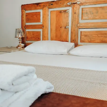 Hotel de apartamente Esila