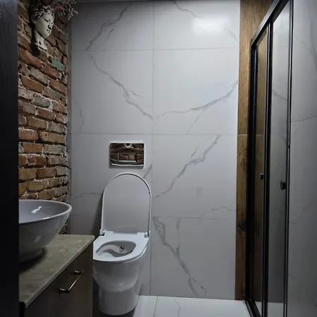 Esila Lägenhetshotell Uşak