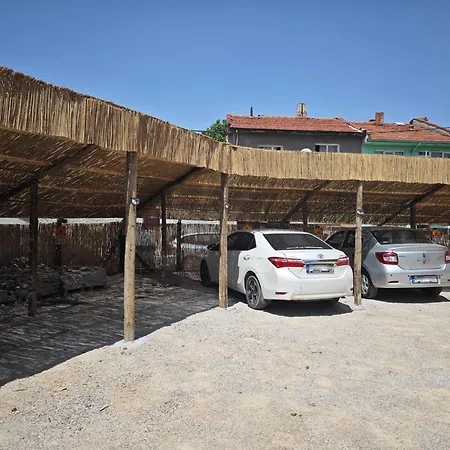 Esila Lägenhetshotell Uşak