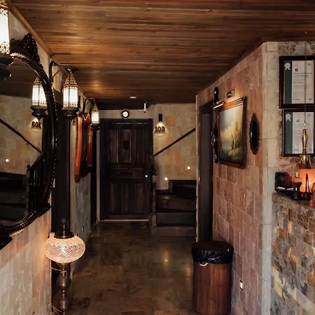 Aparthotel Esila