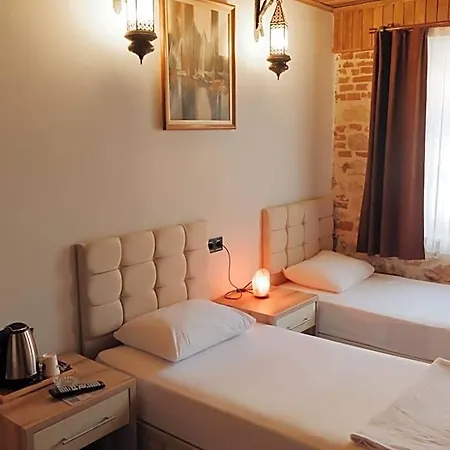 Esila Aparthotel 3*
