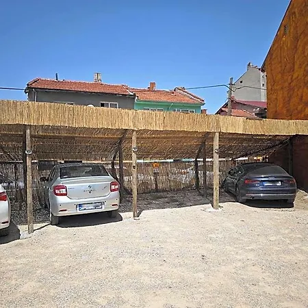 Aparthotel Esila