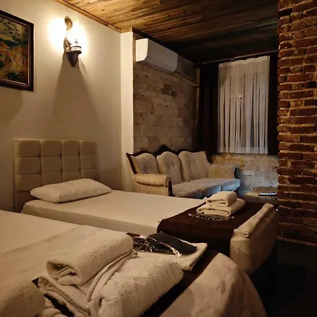Apart-hotel Esila