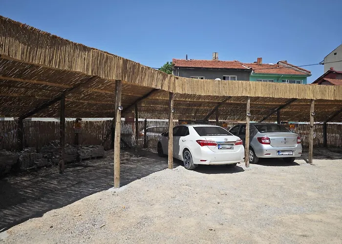 Esila Apartmanhotel Uşak